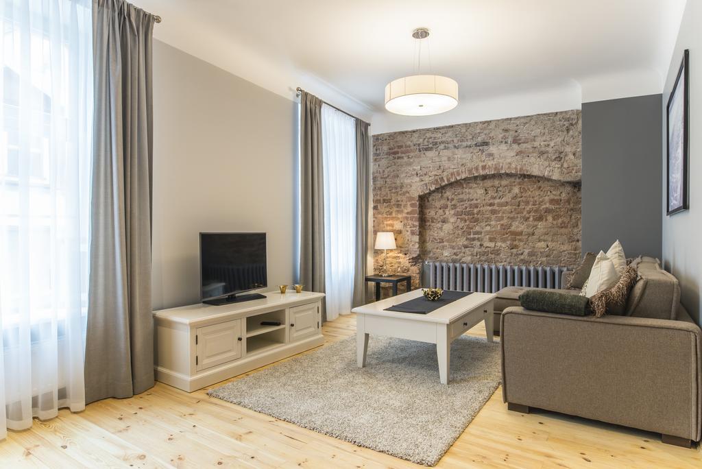 Colonel Suites & Apartments Riga Buitenkant foto
